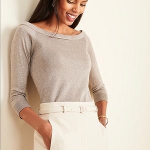 ▪️Shimmer off shoulder sweater
